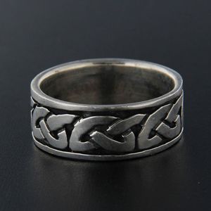 Strieborný prsteň 13933