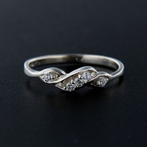 Strieborný prsteň 14220