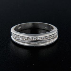 Strieborný prsteň 14340