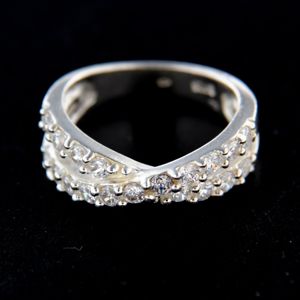 Strieborný prsteň 14806