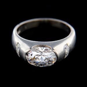 Strieborný prsteň 14854