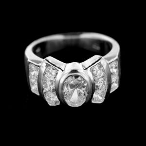 Strieborný prsteň 14944